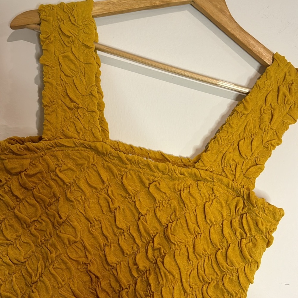 Cropped top - Picture 2 of 4